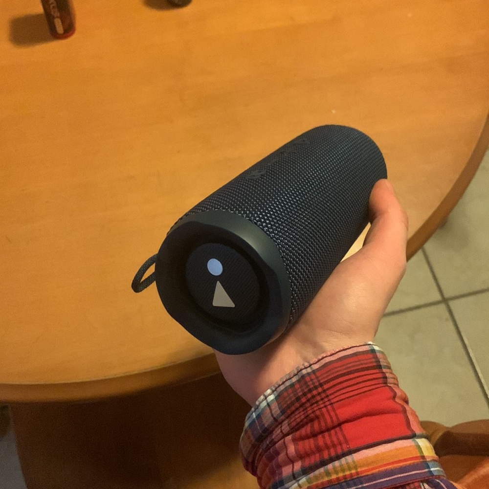Flip 6 Speaker 🔊